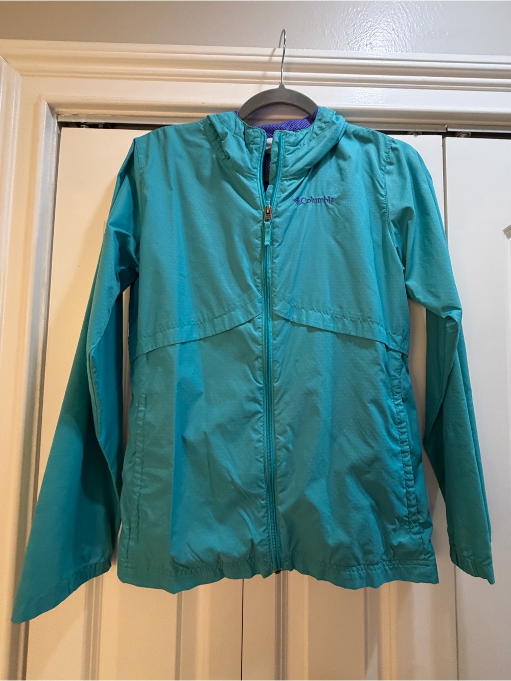 Columbia Hooded Windbreaker/Rain Jacket